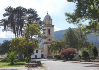 Transfer Villa de Leyva – Iza con una parada