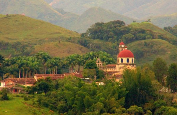 Guadalupe Town-Las Gachas Stream-Colombian-Highlands-Tours Colombia (11)