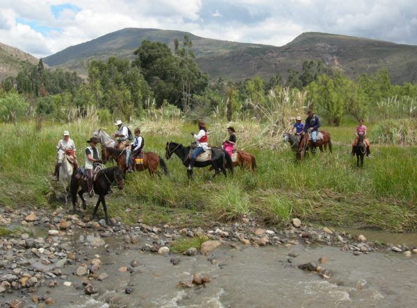 Horse Backriding at Villa de Leyva, Desert (5) Horse Backriding at Villa de Leyva, Desert (5)