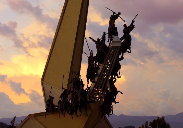 Pantano de Vargas Monument at Paipa. Tours Colombian Highlands (3)